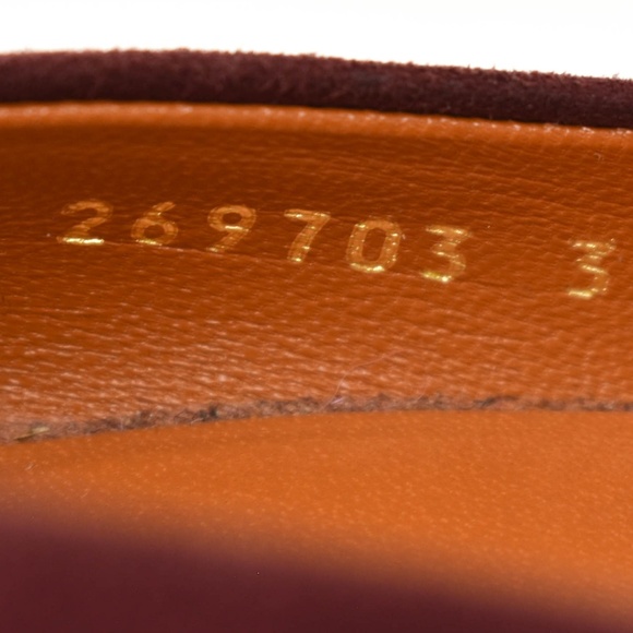 GUCCI: Burgundy, Leather Platform Heels/Pumps - Picture 7 of 8